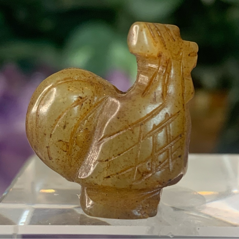 Hand Carved Jade Chinese Zodiac Rooster Animal Bead Stone Bird Figurine 20th C.